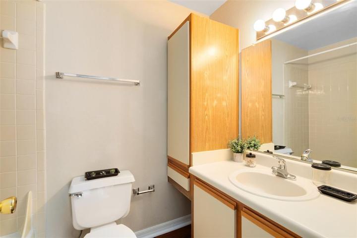 En-Suite Bathroom