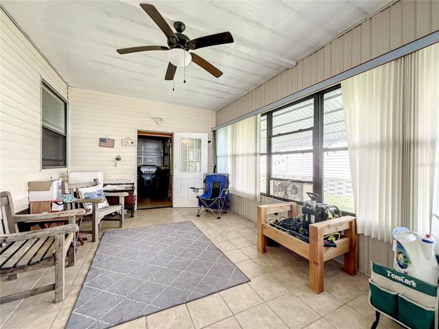 Another FL room