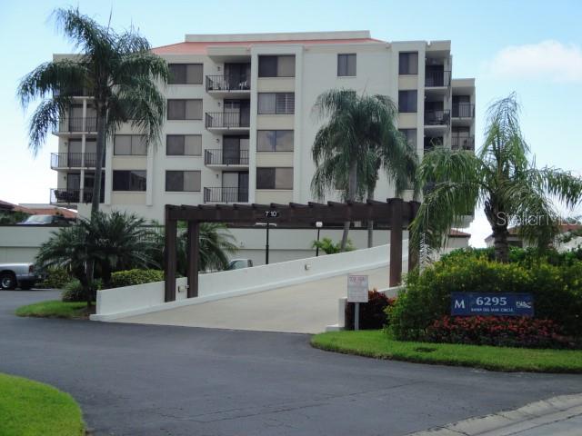 St Petersburg, Florida 33715, 2 Bedrooms Bedrooms, 0 ,2 BathroomsBathrooms,Residential Lease,For Rent,BAHIA DEL MAR,0,U8223316