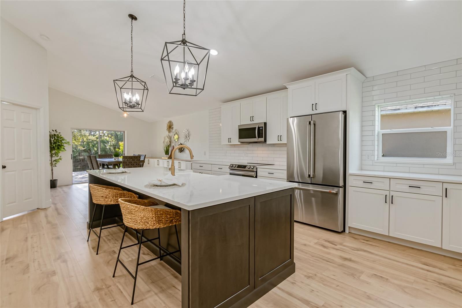 Open Kitchen