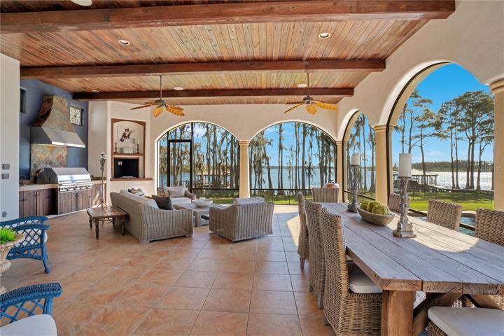 Outdoor Summer kitchen