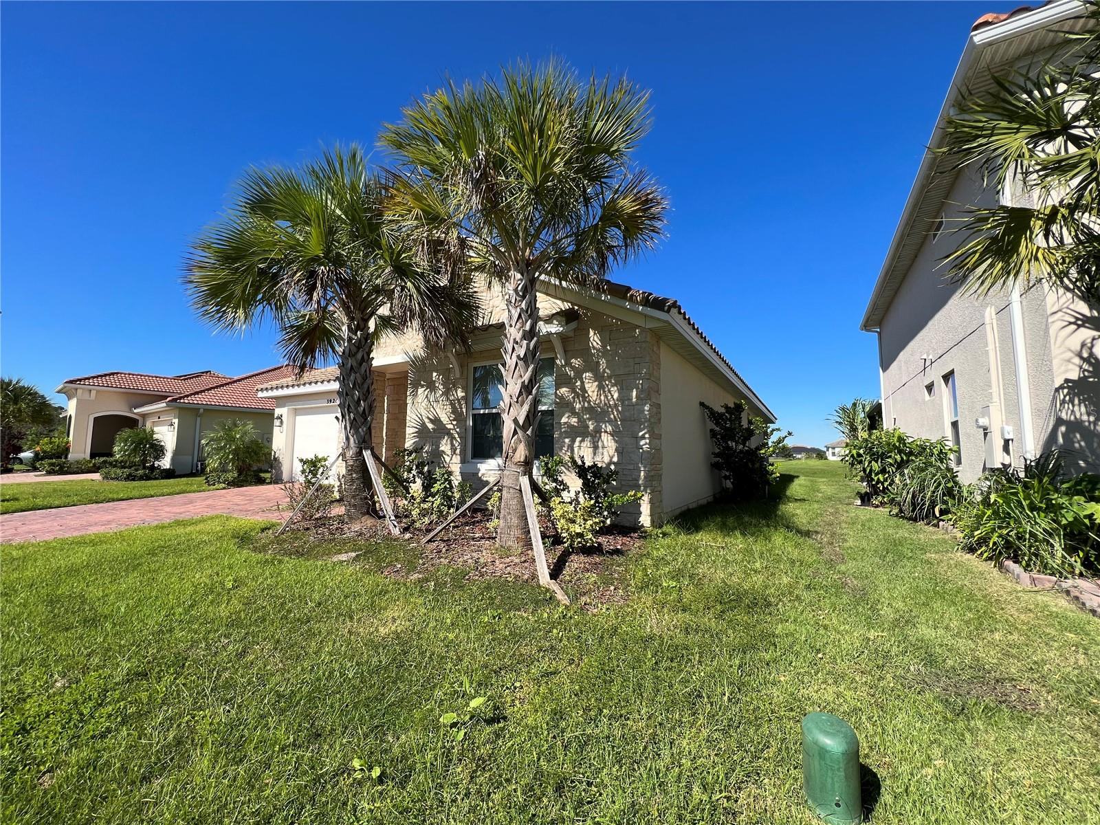 Kissimmee, Florida 34746, 4 Bedrooms Bedrooms, 0 ,2 BathroomsBathrooms,Residential,For Sale,CARRICK BEND,0,S5095956