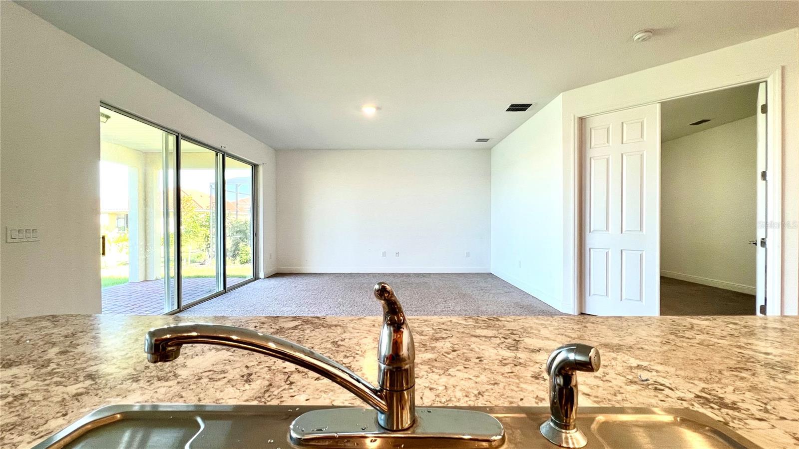 Kissimmee, Florida 34746, 4 Bedrooms Bedrooms, 0 ,2 BathroomsBathrooms,Residential,For Sale,CARRICK BEND,0,S5095956
