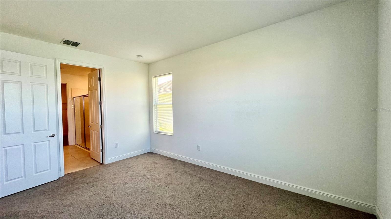Kissimmee, Florida 34746, 4 Bedrooms Bedrooms, 0 ,2 BathroomsBathrooms,Residential,For Sale,CARRICK BEND,0,S5095956