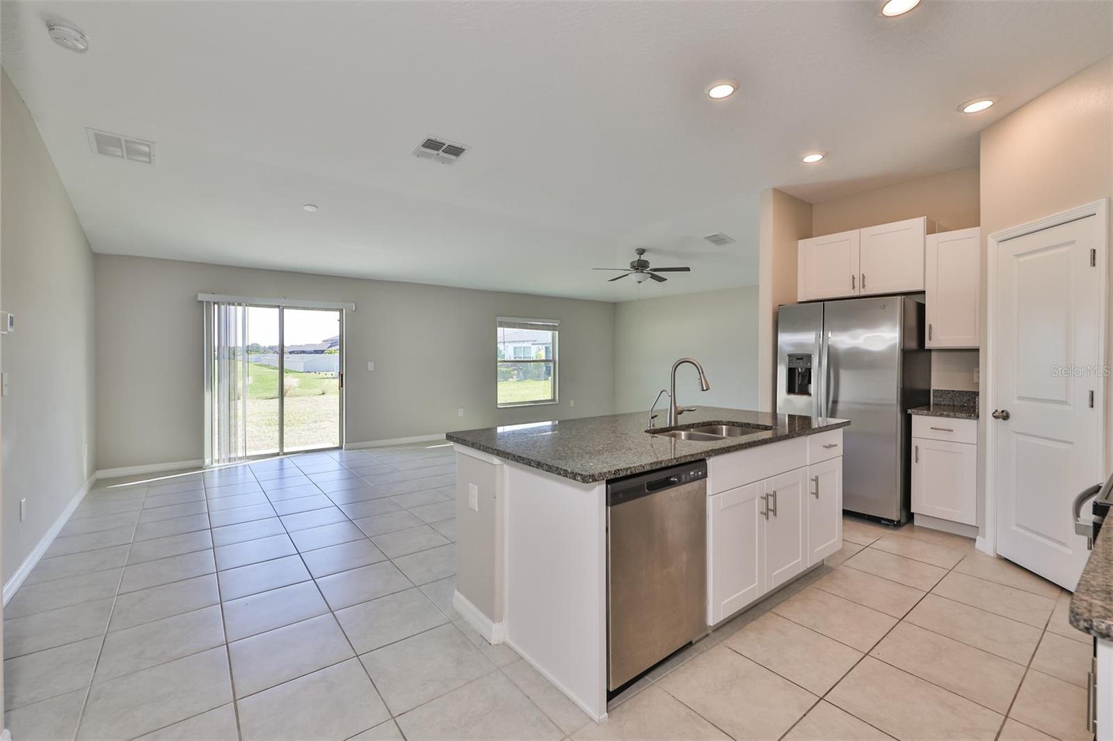 13. Kitchen_Dining_Family Rm