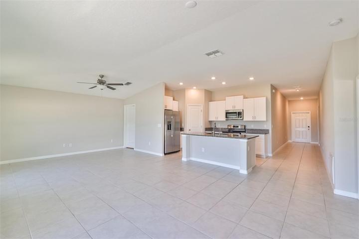 15. Family Rm_Kitchen_Foyer