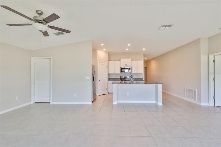 08. Kitchen_Family RM