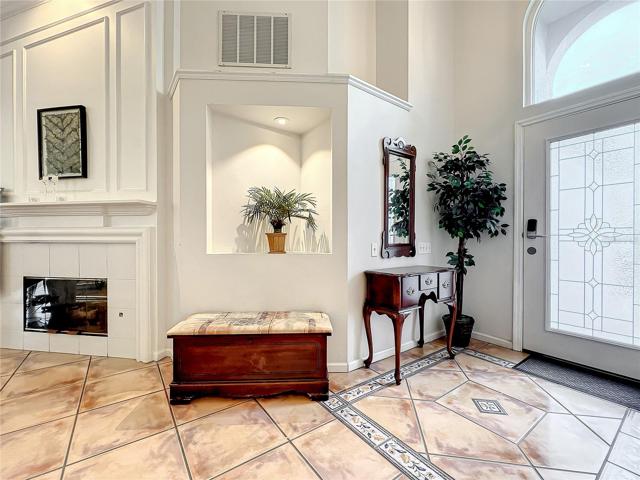 Welcoming front entry way.