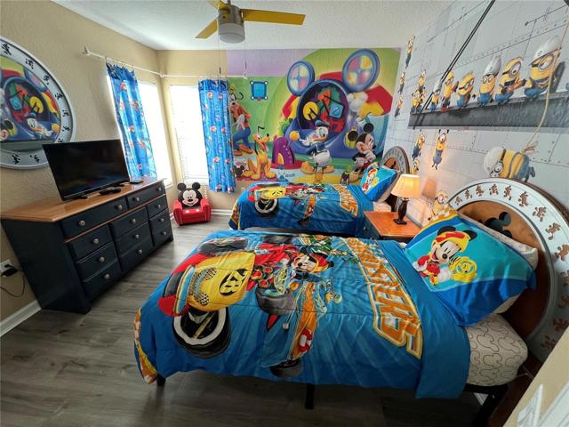 Twin room 1