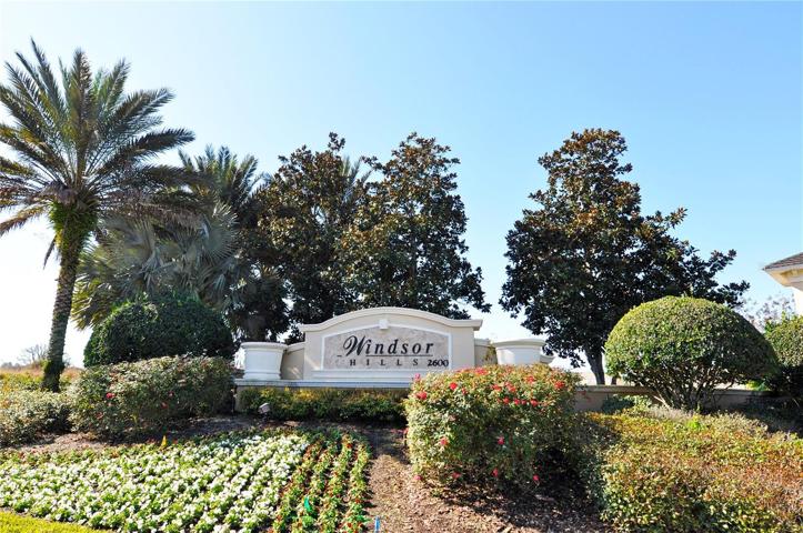 Entrance to Windsor Hills