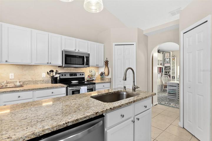 kitchen has a 2nd sink in the island