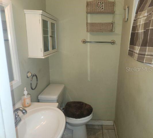 Master Half Bath
