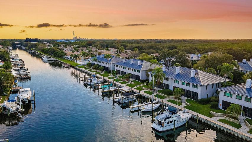 NE waterfront living at its finest.