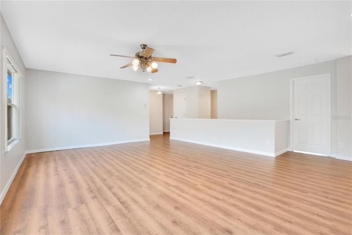 Lots of potential with this large loft area. Secondary and private family room, maybe a playroom, or even enough space to add a 6th bedroom..