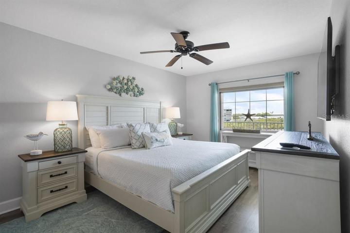 Primary Suite with King Bed