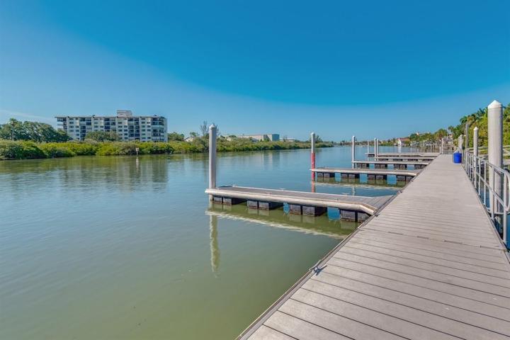 Harbourside Docks and Boat Slips