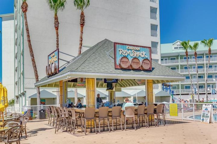 Tiki Bar