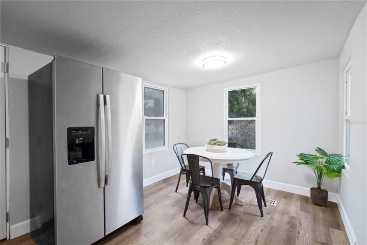 Kitchen/Dining