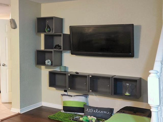 TV Area