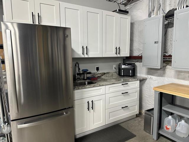 Kitchenette