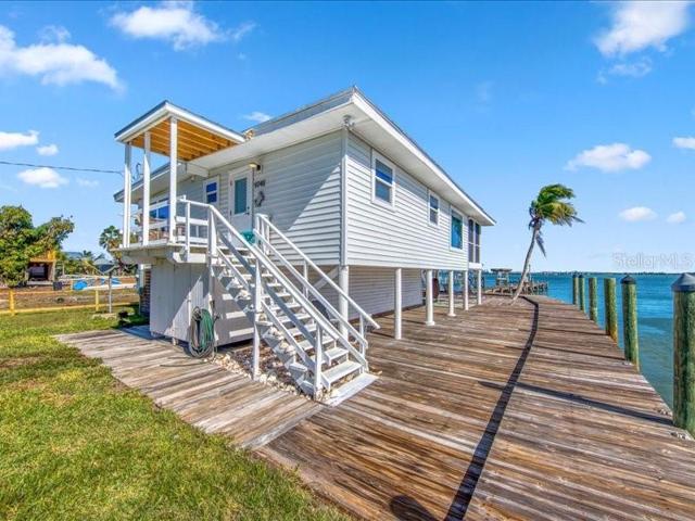 Offering both bay frontage and canal frontage!