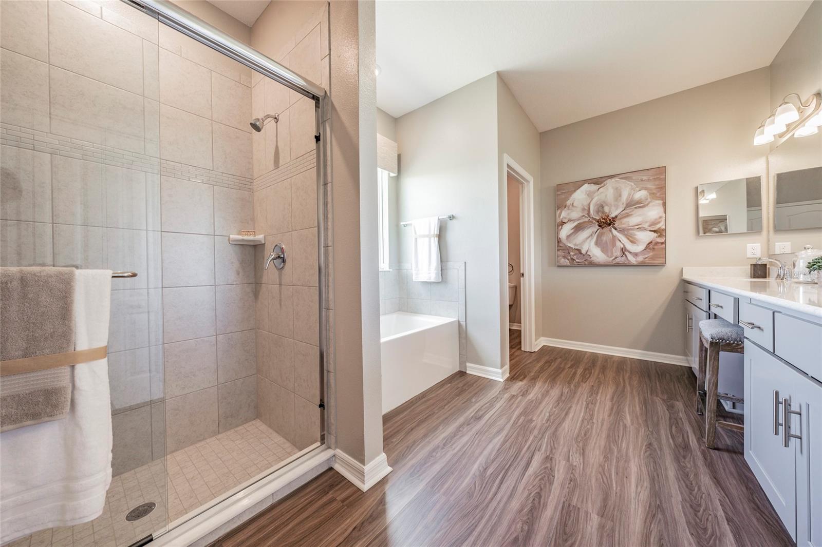 OWNERS SUITE BATHROOM