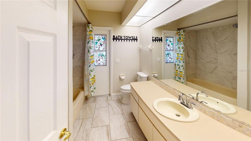Guest bedroom