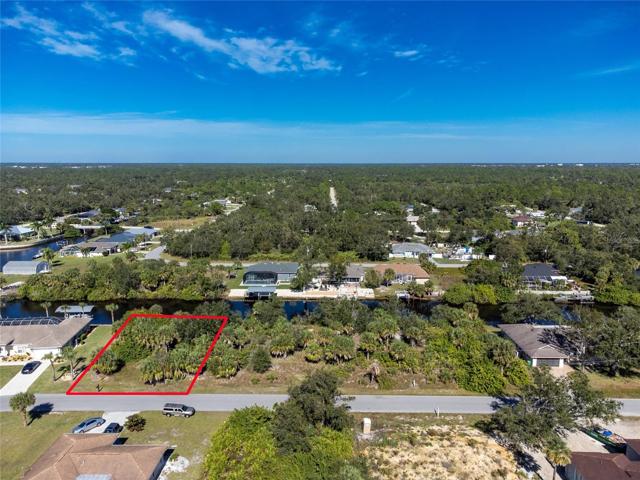 Parcel with 80 Ft Waterfront