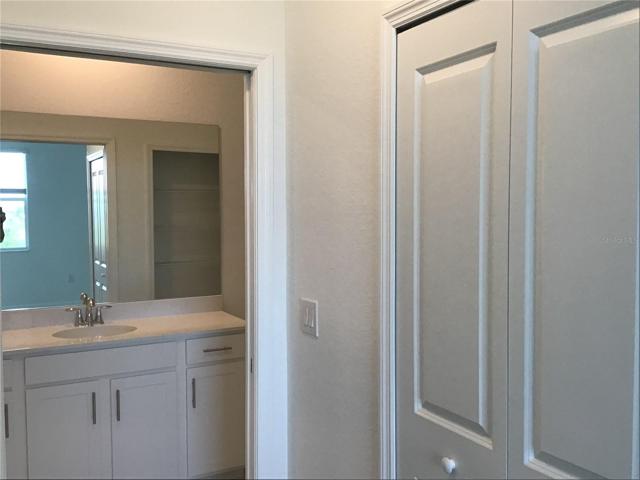 Master ensuite with 2 walk in closets