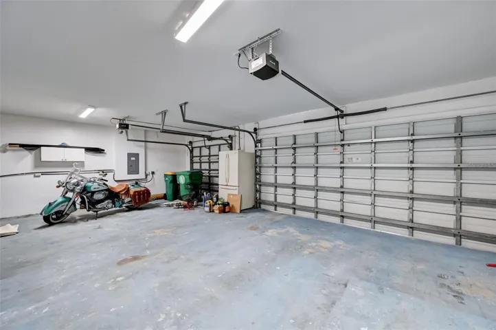 3 Car Garage