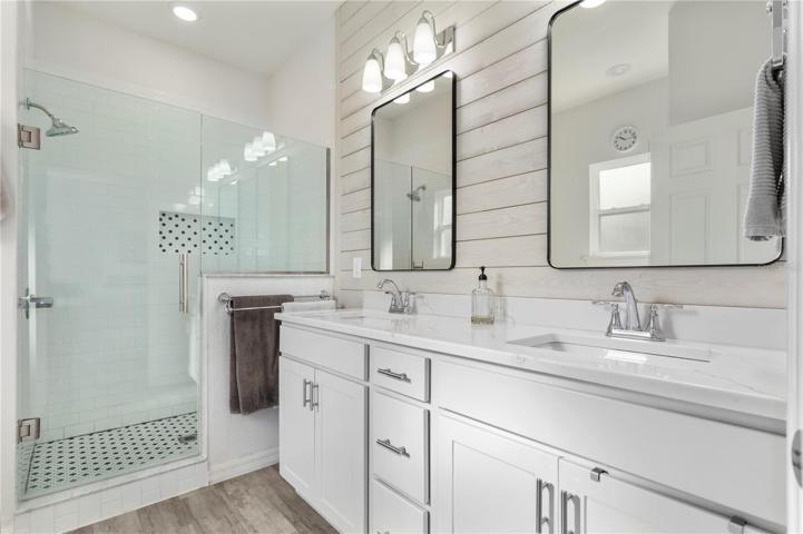 Owner's Bath