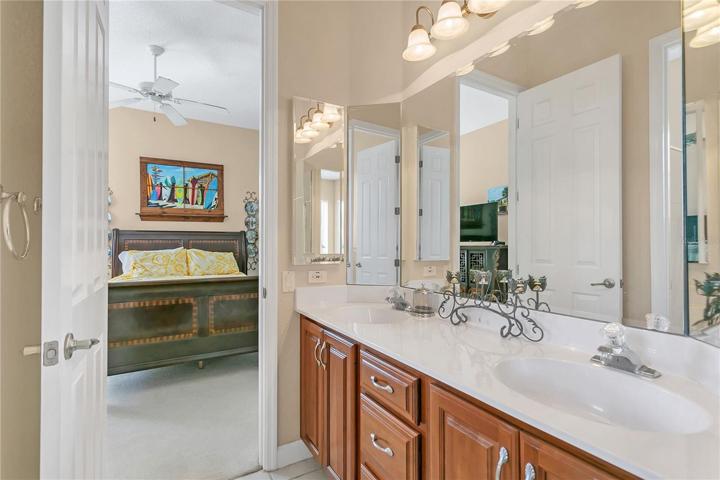JACK N JILL BATH WITH SHOWER TUB COMBO