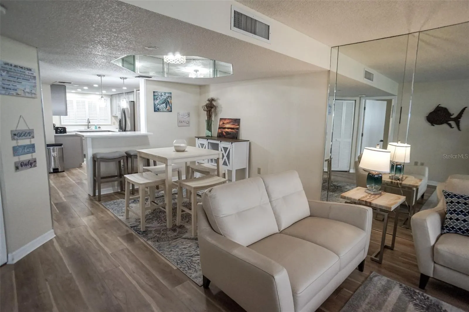 Clearwater, Florida 33767, 2 Bedrooms Bedrooms, 0 ,2 BathroomsBathrooms,Residential Lease,For Rent,GULF,0,U8224069