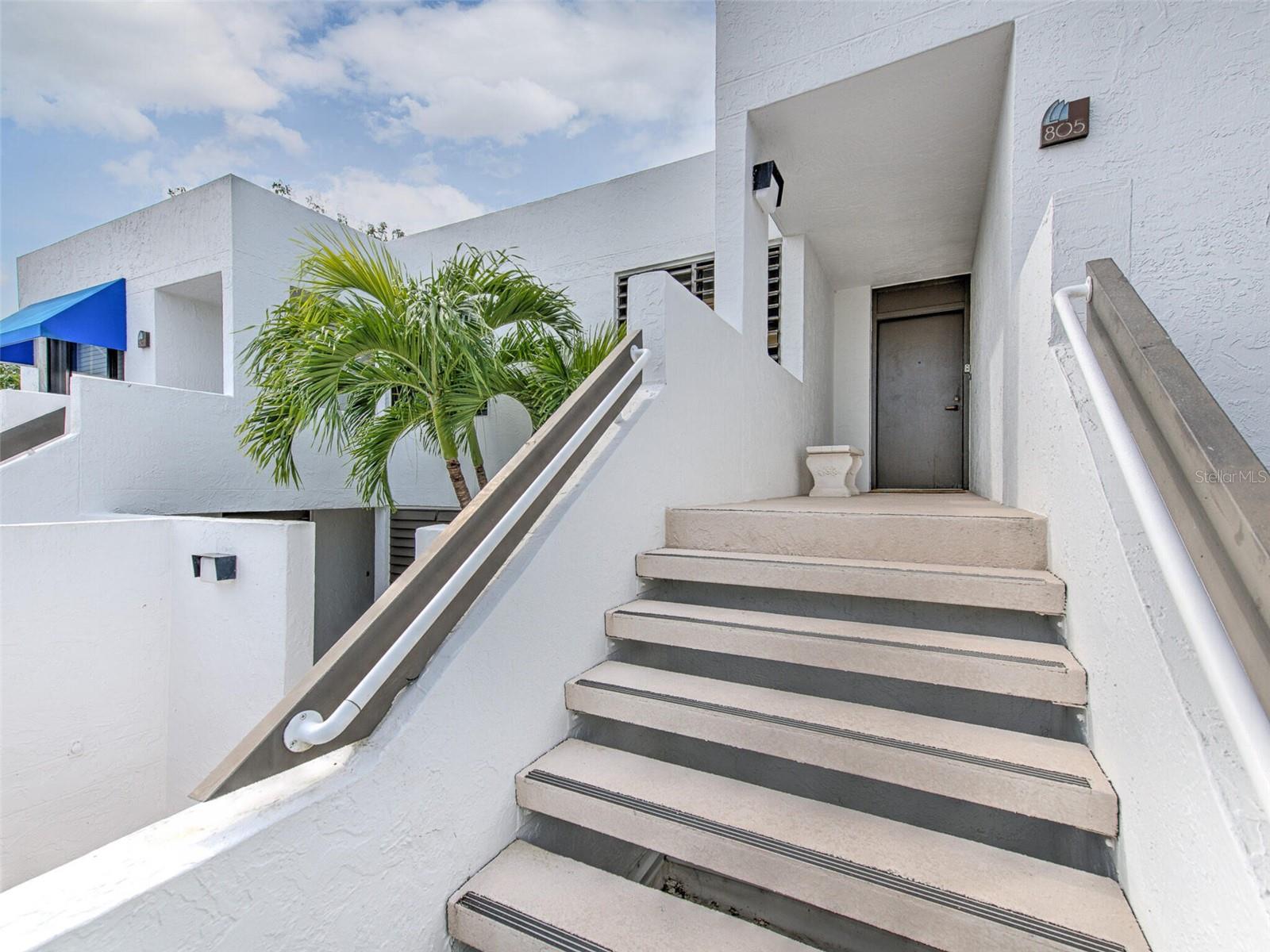 Longboat Key, Florida 34228, 2 Bedrooms Bedrooms, 0 ,2 BathroomsBathrooms,Residential Lease,For Rent,BAYPORT,0,T3492091
