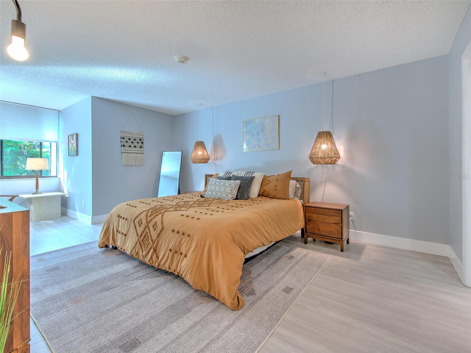 Longboat Key, Florida 34228, 2 Bedrooms Bedrooms, 0 ,2 BathroomsBathrooms,Residential Lease,For Rent,BAYPORT,0,T3492091