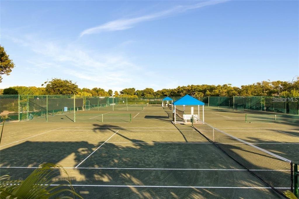 Longboat Key, Florida 34228, 2 Bedrooms Bedrooms, 0 ,2 BathroomsBathrooms,Residential Lease,For Rent,BAYPORT,0,T3492099