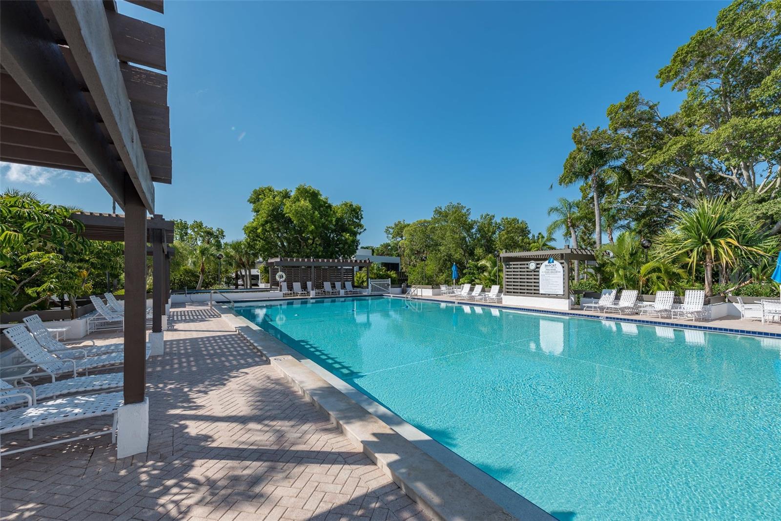Longboat Key, Florida 34228, 2 Bedrooms Bedrooms, 0 ,2 BathroomsBathrooms,Residential Lease,For Rent,BAYPORT,0,T3492099