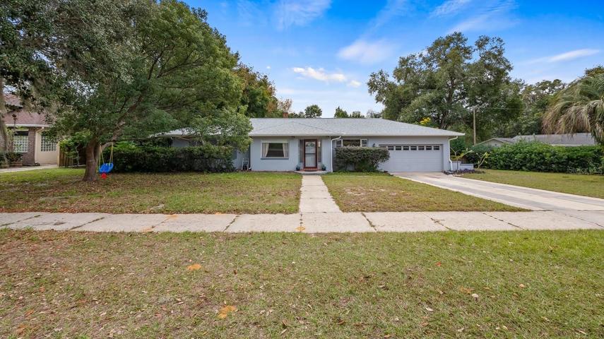 107 E Magnolia Ave