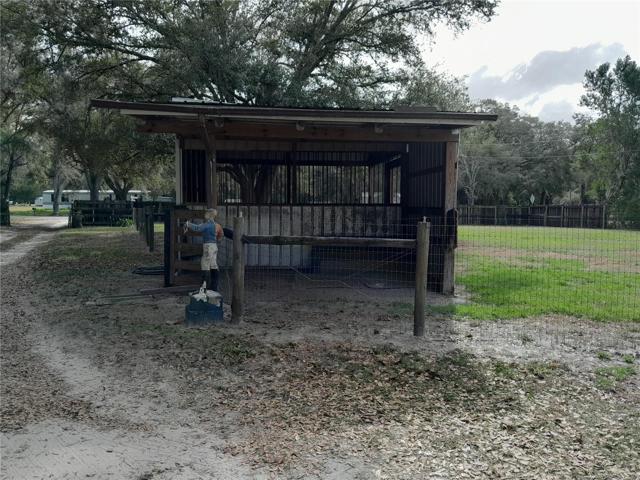 Horse stall