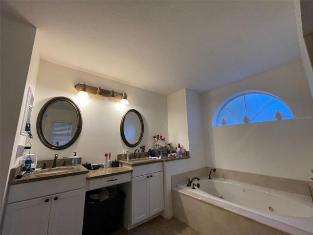 4672 32ND CT E, BRADENTON, FL 34203