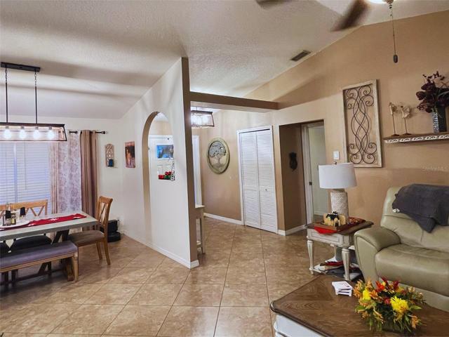 4672 32ND CT E, BRADENTON, FL 34203