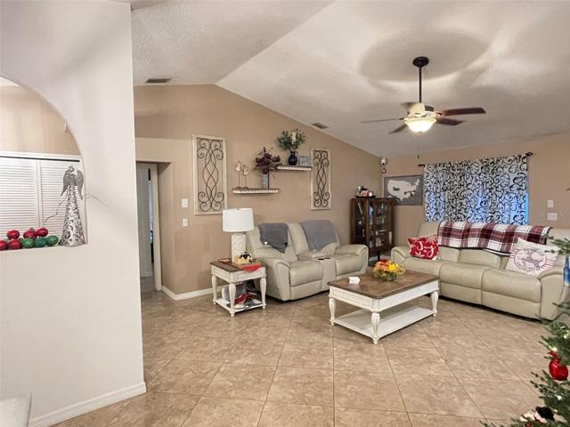 4672 32ND CT E, BRADENTON, FL 34203
