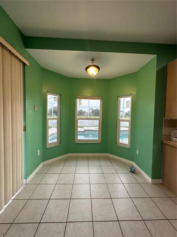 Kitchen Nook Area