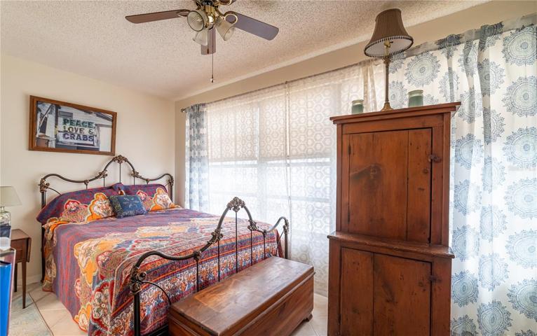 2nd Bedroom