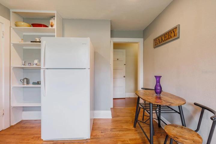 Apartment 4 kitchen
