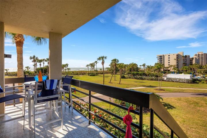 Beachplace's finest renovated corner unit with views to die for !