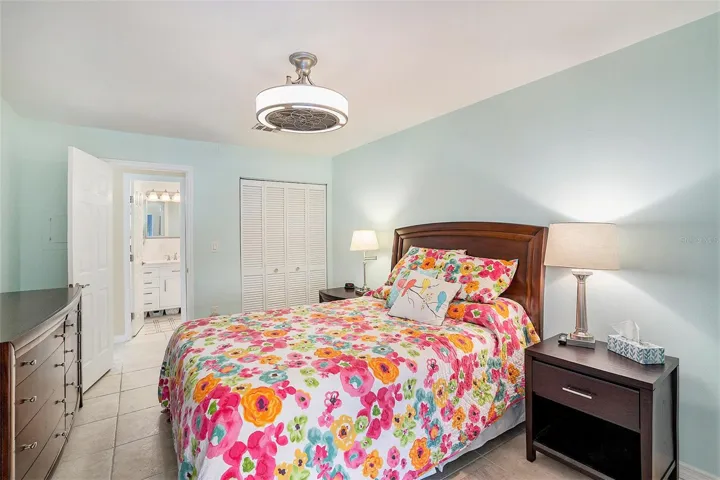 Large primary bedroom