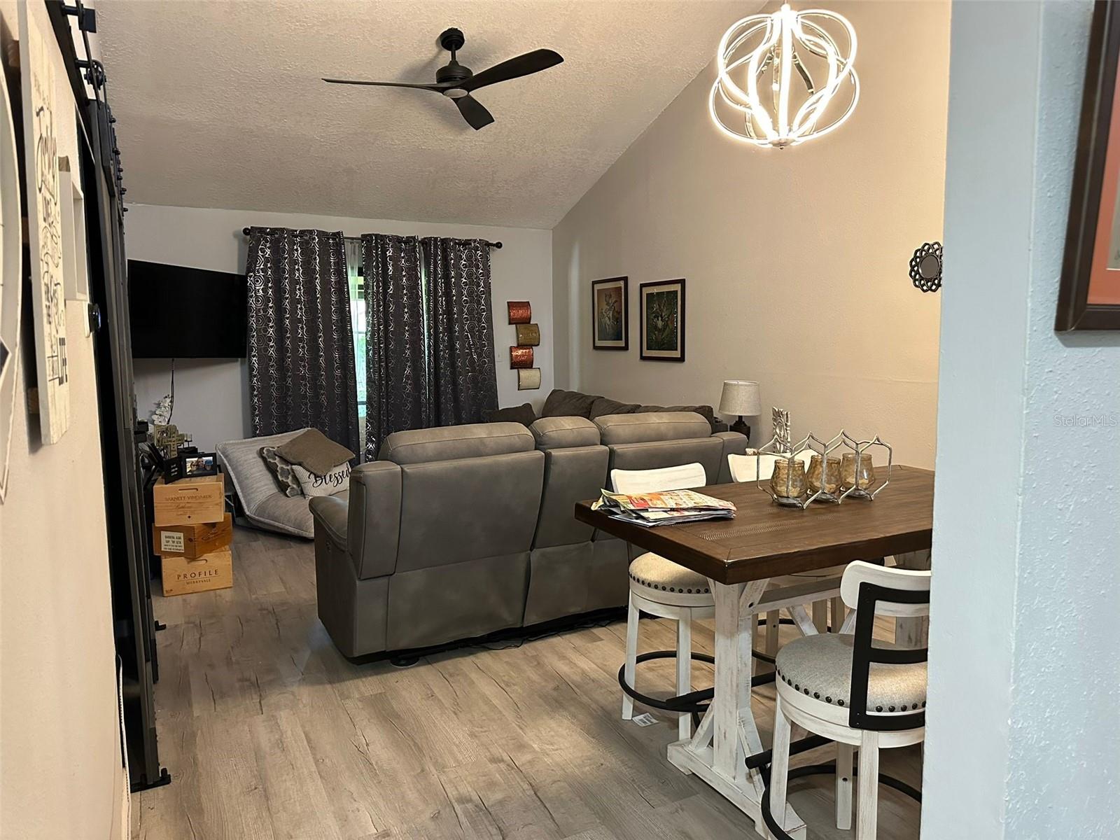 Living and dinning room