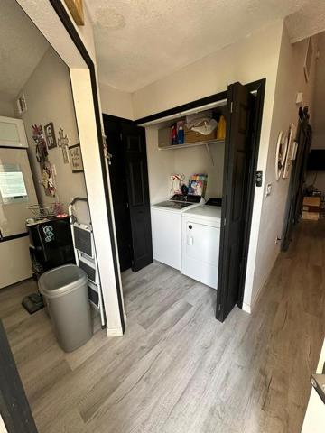 Laundry and entrance to the kitchen