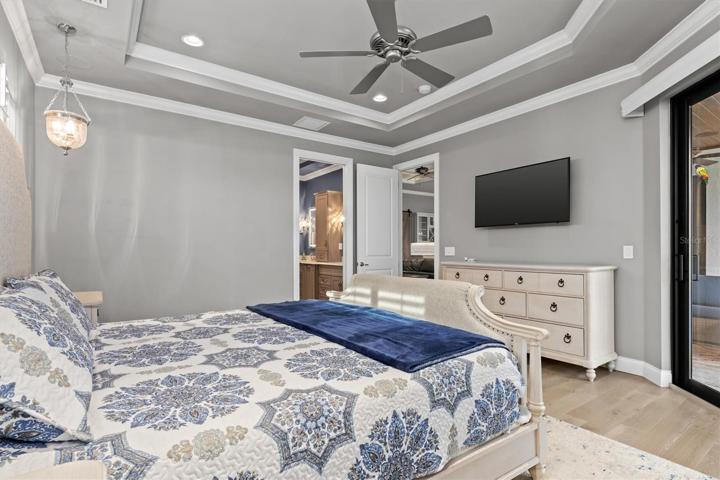 Plenty of room for add'l furniture, high ceilings & crown molding